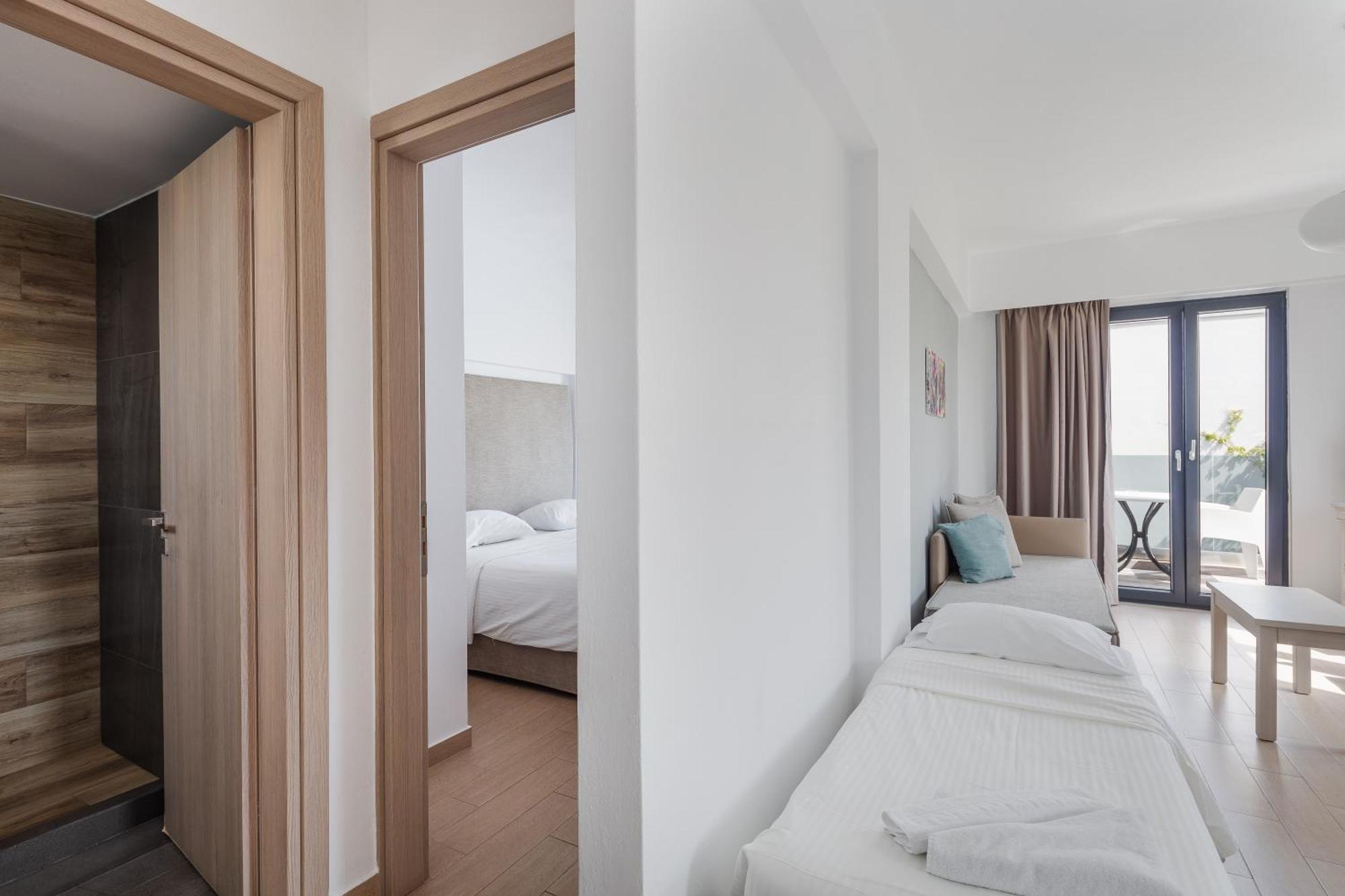 Golden Bay Boutique Hotel & Bungalows Kokkini Hani エクステリア 写真