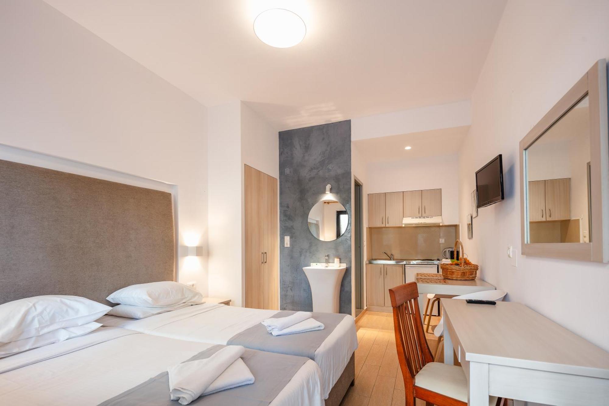 Golden Bay Boutique Hotel & Bungalows Kokkini Hani エクステリア 写真