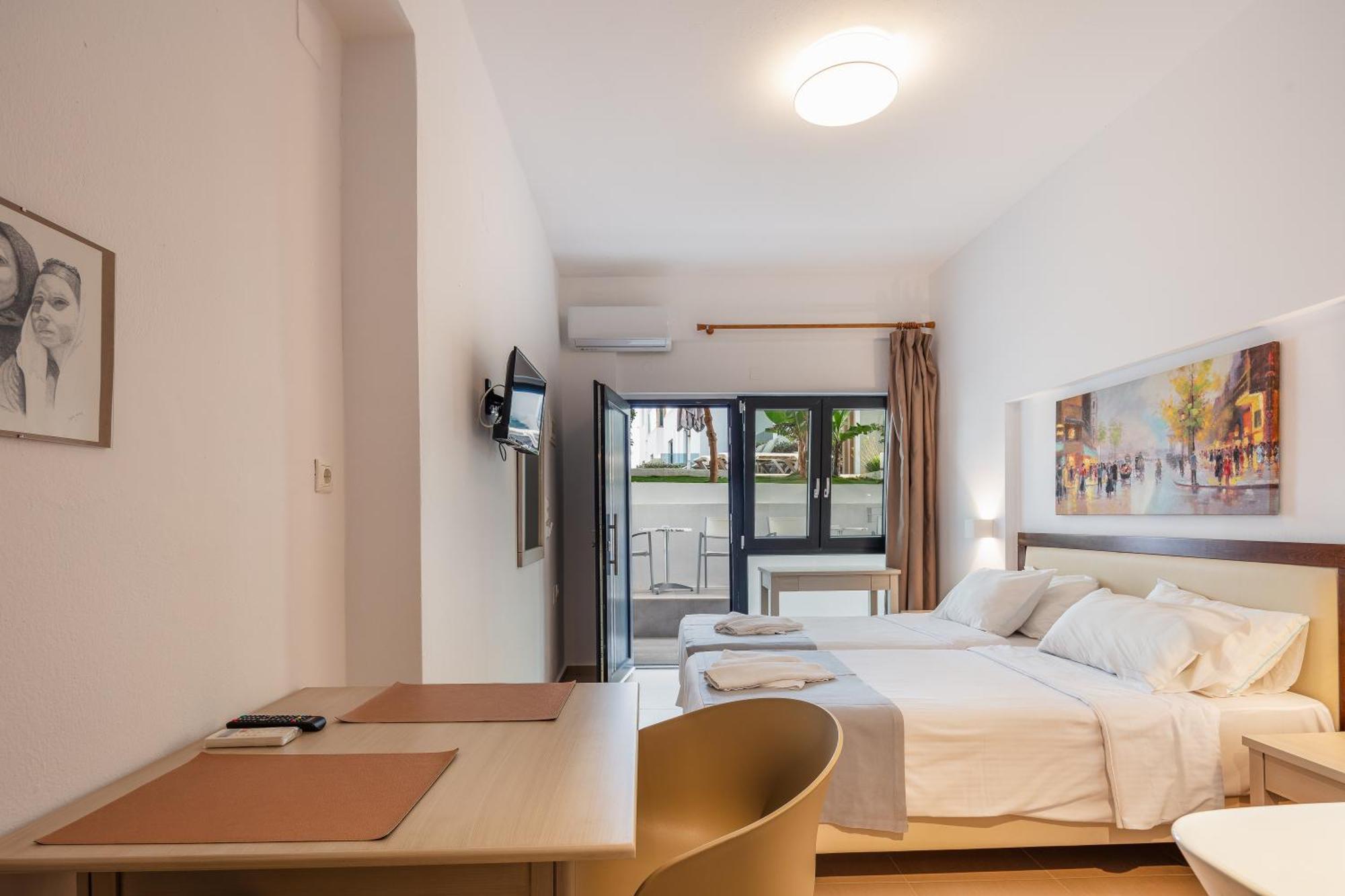 Golden Bay Boutique Hotel & Bungalows Kokkini Hani エクステリア 写真